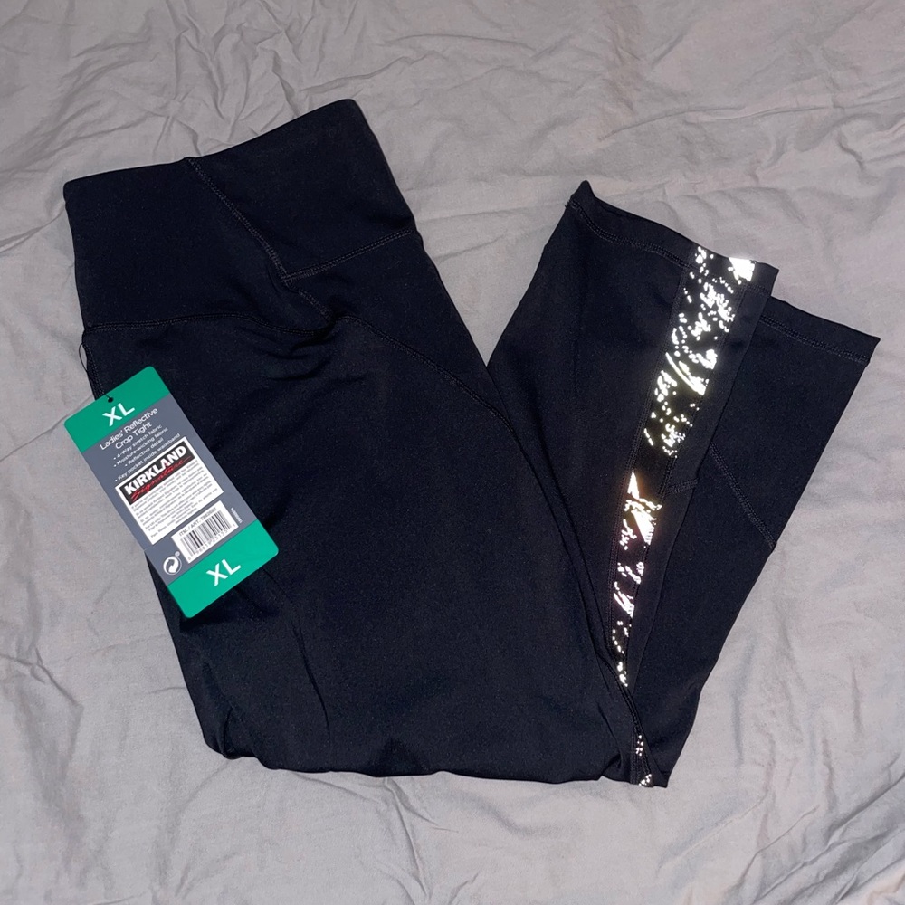 Reflective leggings